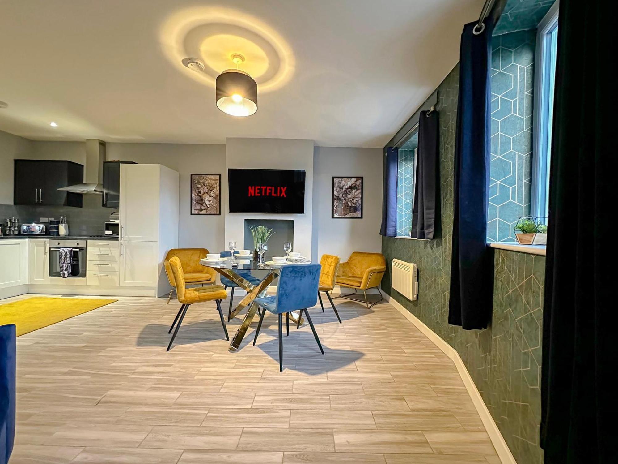 Luxury Boutique Apartments Block Free Street Parking Hounslow Exterior photo